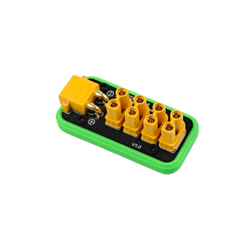 1PCS 30A XT30 Port 1 to 4-Chan - Rc Hobbyking recension och pris